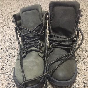 Steve Madden green boots